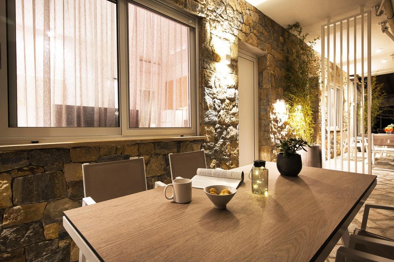 Coel Luxury Suites By Rentalspro Services - Potidea Halkidiki Nea Poteidaia Exterior photo